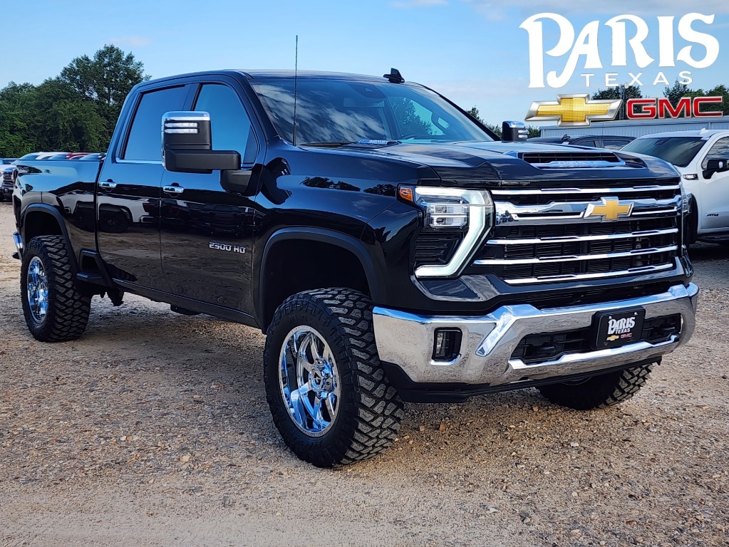 Used 2024 Chevrolet Silverado 2500HD LTZ with VIN 2GC1YPEYXR1105005 for sale in Paris, TX